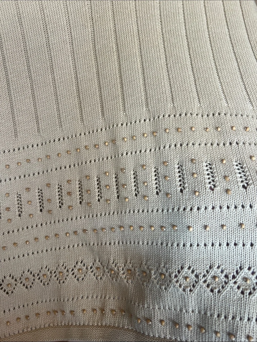 Liz Claiborne Beige Knit Sleeveless Vest - Picture 8 of 15